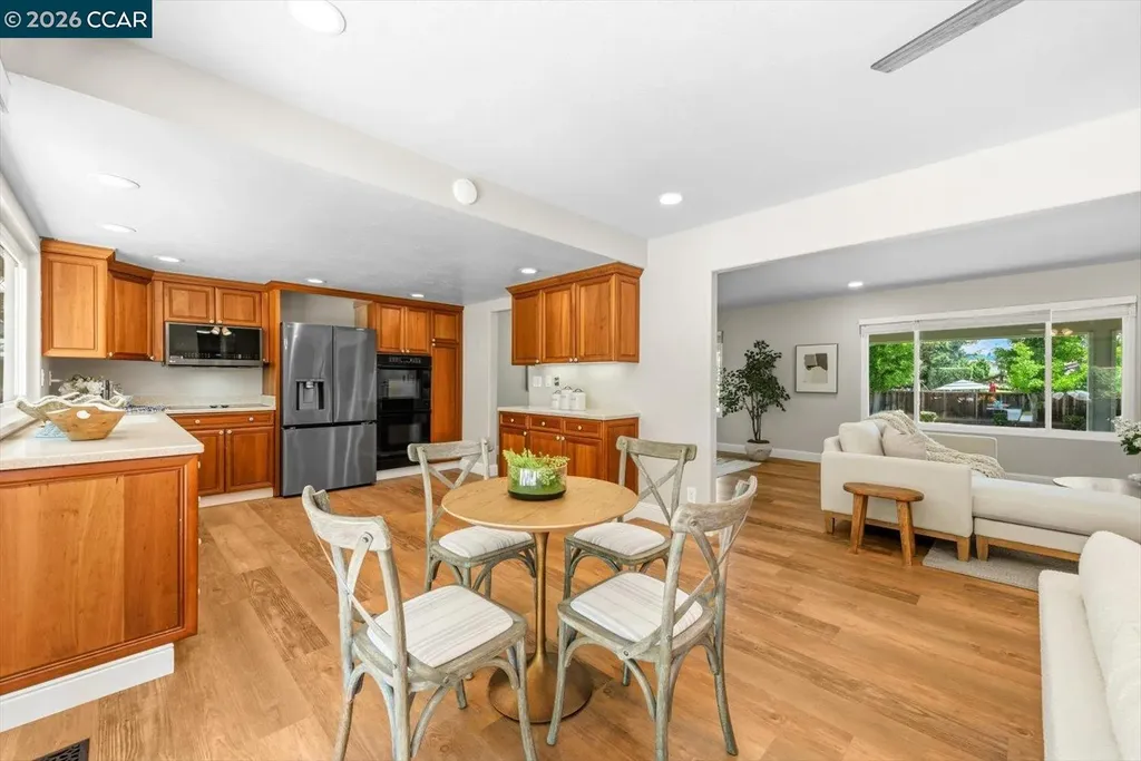 256 Mountaire Circle Clayton CA 94517