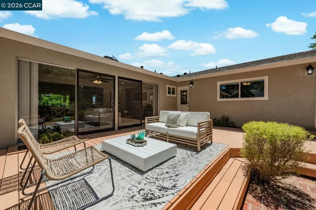 256 Mountaire Circle Clayton CA 94517