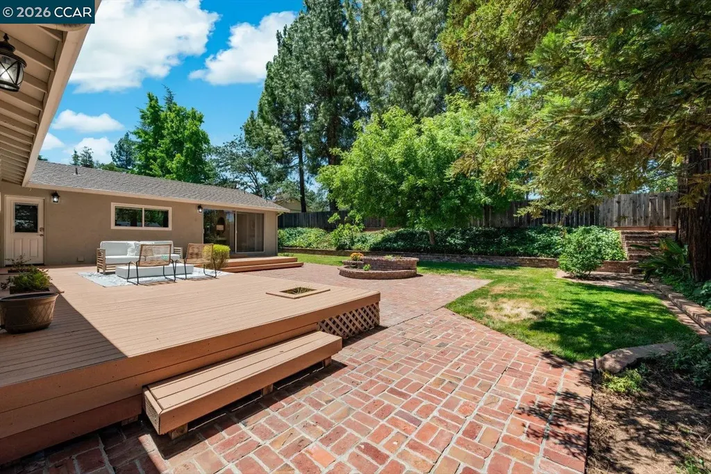 256 Mountaire Circle Clayton CA 94517