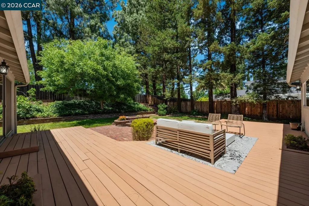 256 Mountaire Circle Clayton CA 94517
