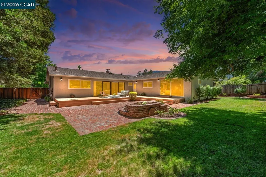 256 Mountaire Circle Clayton CA 94517
