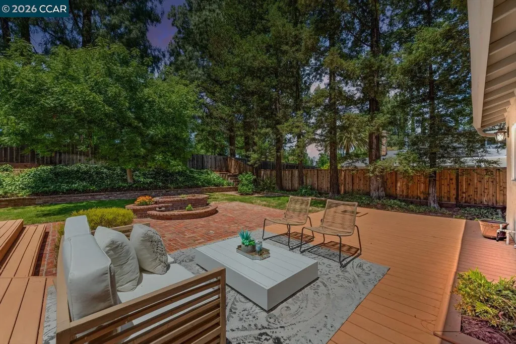 256 Mountaire Circle Clayton CA 94517