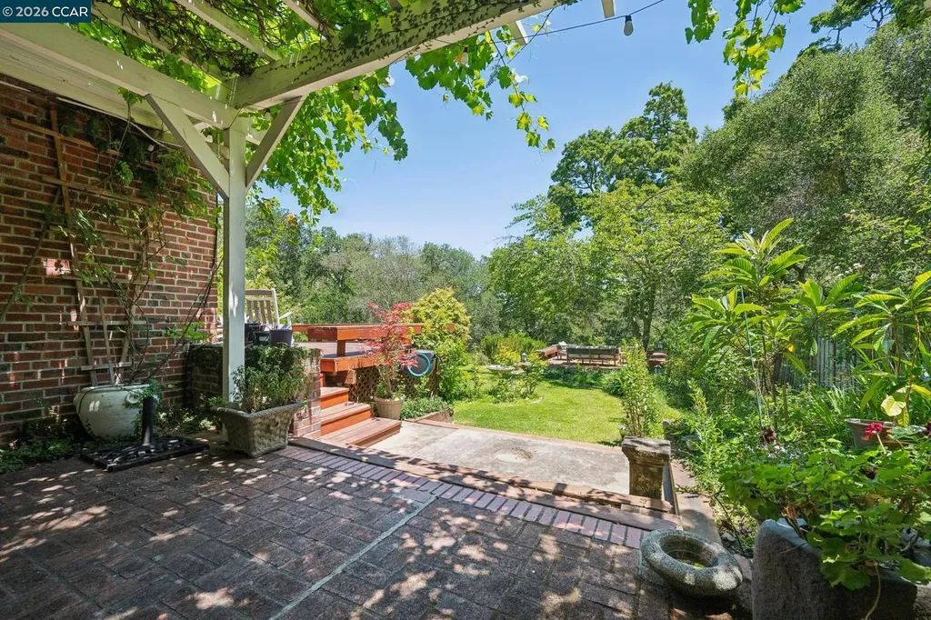 3620 Madrone Drive Lafayette CA 94549