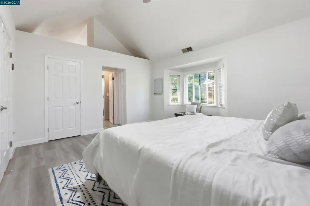 142 Sussex Court San Ramon CA 94582