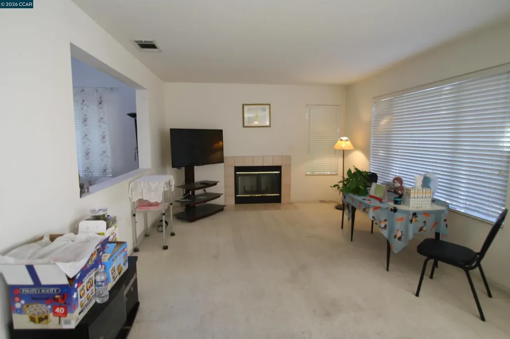 576 Ross Circle Martinez CA 94553