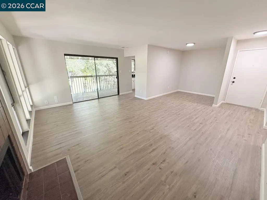 2405 Sunny Lane #4 Antioch CA 94509