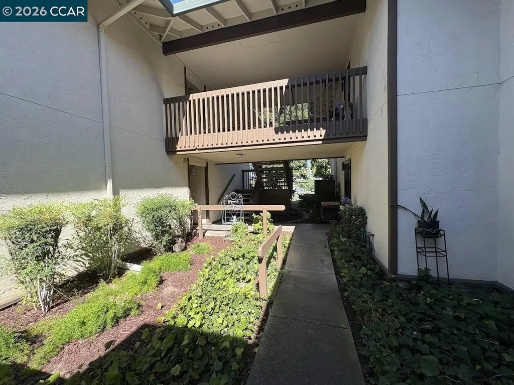 2405 Sunny Lane #4 Antioch CA 94509