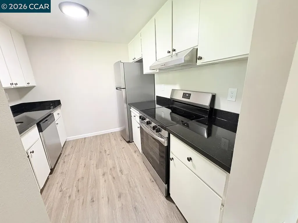 2405 Sunny Lane #4 Antioch CA 94509