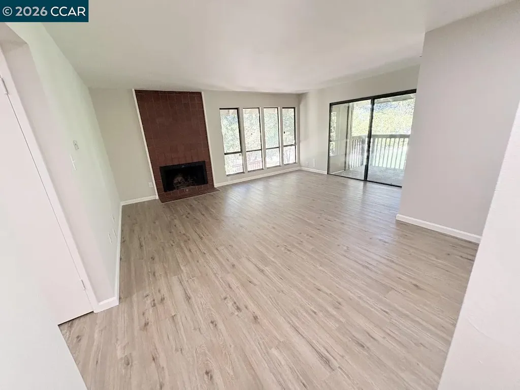 2405 Sunny Lane #4 Antioch CA 94509