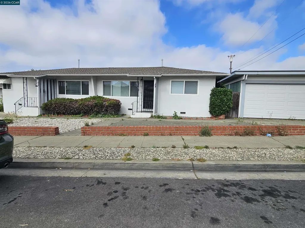 2664-2666 Renton Way Castro Valley CA 94546