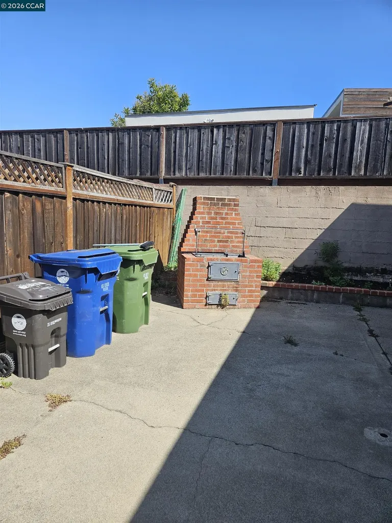2664-2666 Renton Way Castro Valley CA 94546