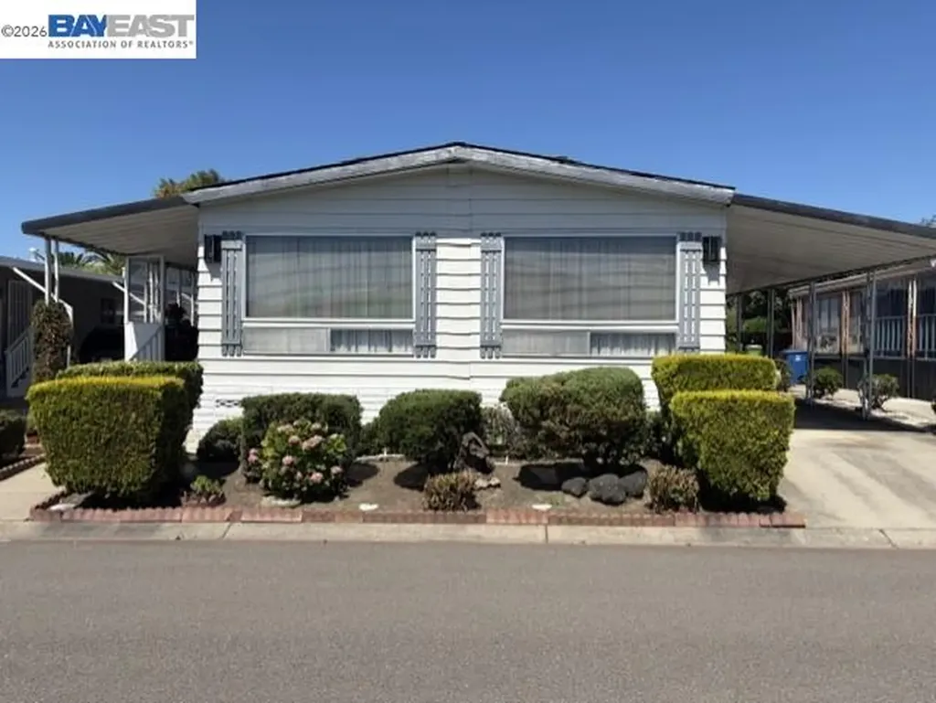 27937 Pueblo Calle Hayward CA 94545