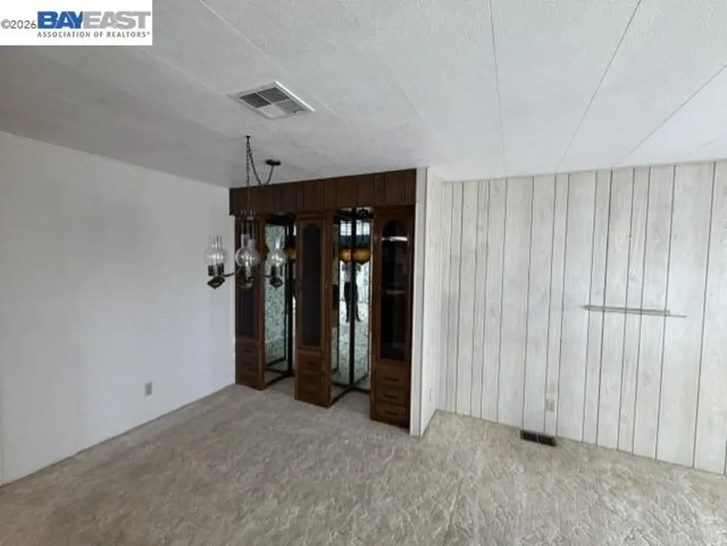 27937 Pueblo Calle Hayward CA 94545