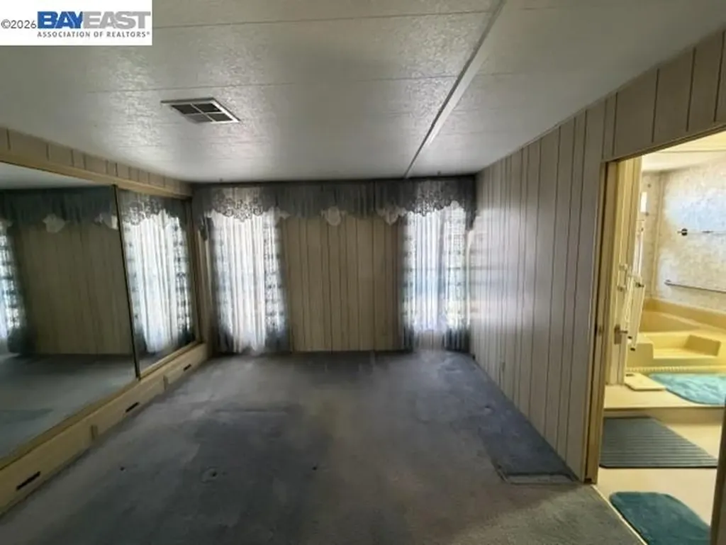 27937 Pueblo Calle Hayward CA 94545