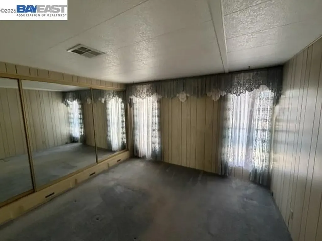 27937 Pueblo Calle Hayward CA 94545