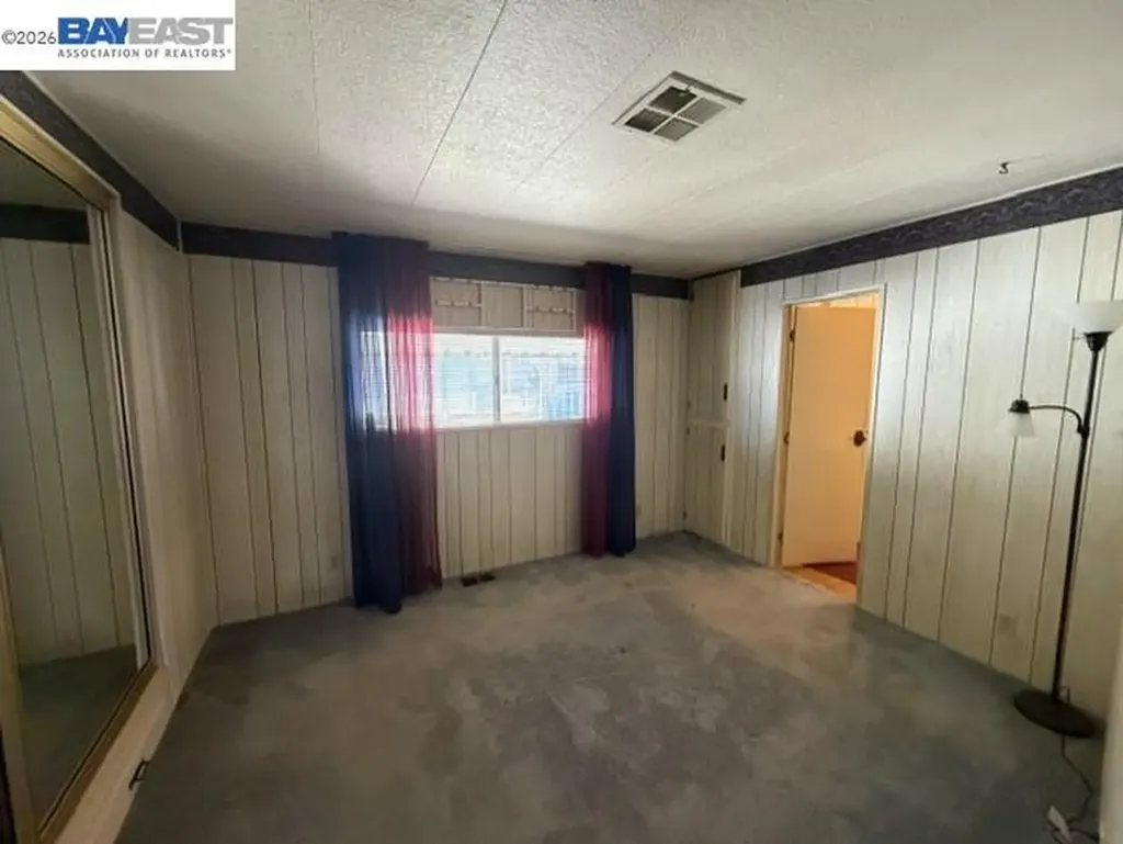 27937 Pueblo Calle Hayward CA 94545