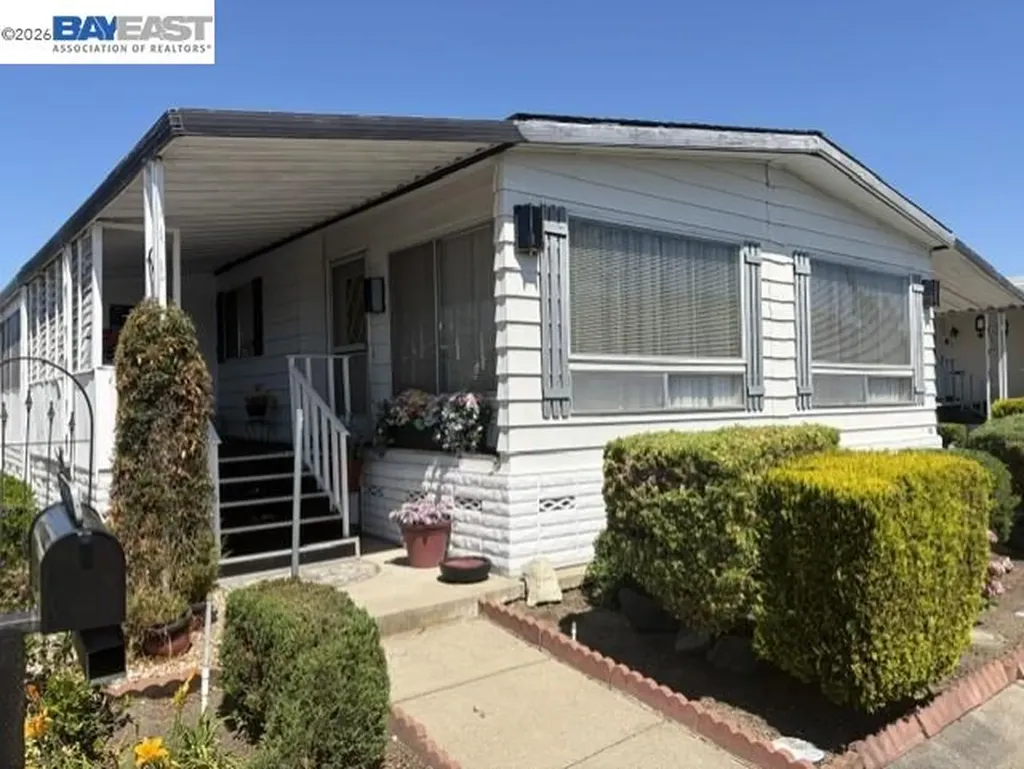 27937 Pueblo Calle Hayward CA 94545