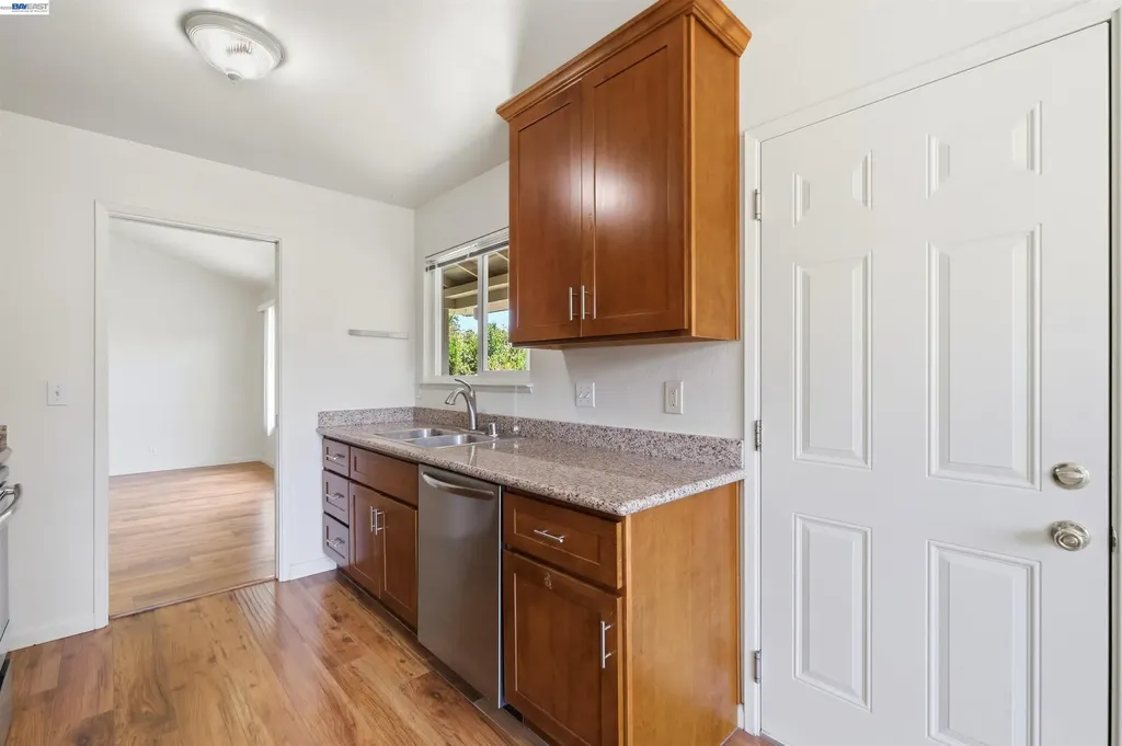 7601 Redbud Court Newark CA 94560