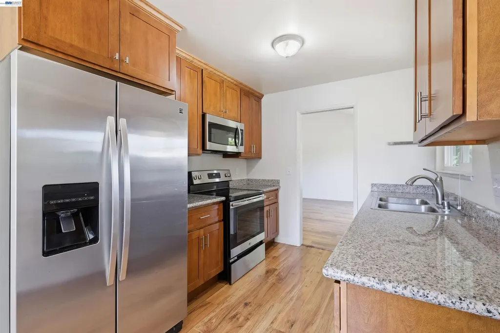 7601 Redbud Court Newark CA 94560