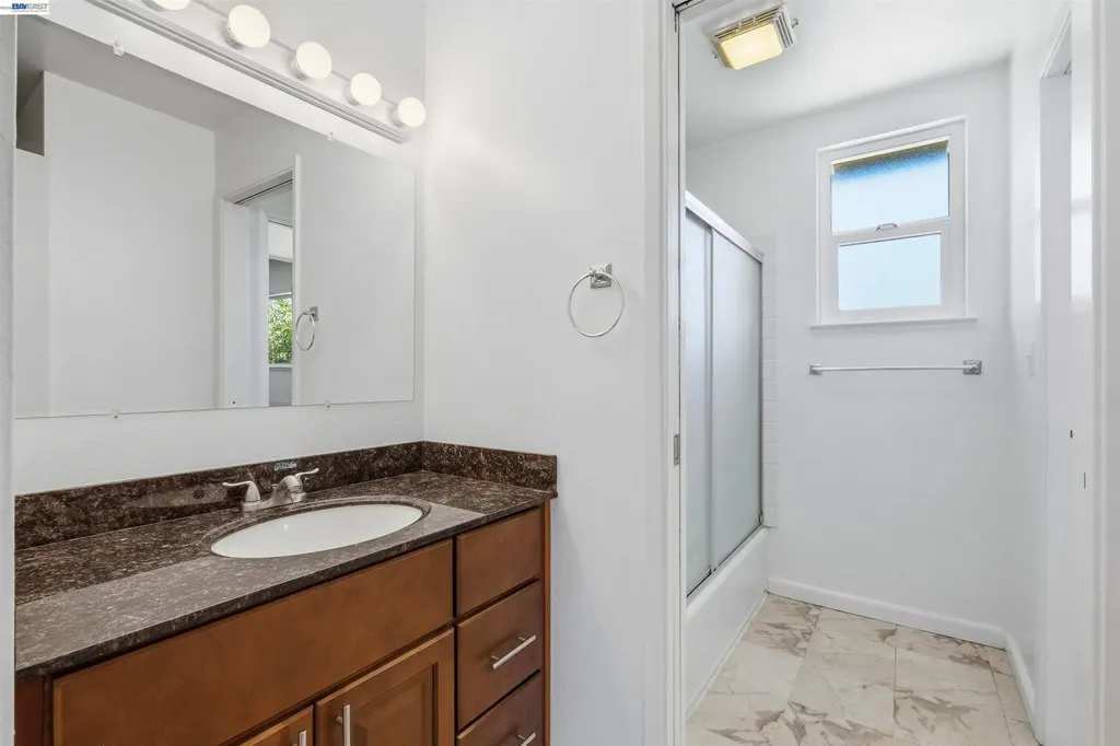 7601 Redbud Court Newark CA 94560