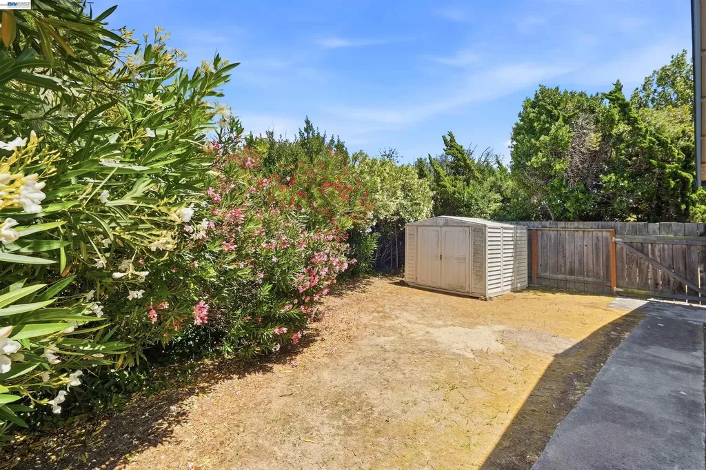 7601 Redbud Court Newark CA 94560