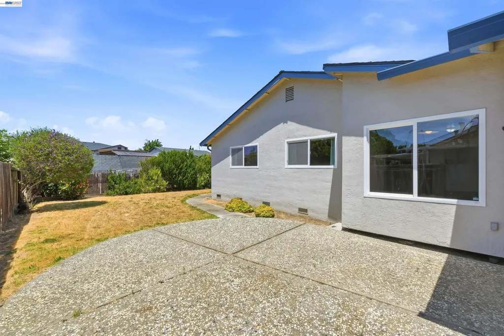 7601 Redbud Court Newark CA 94560