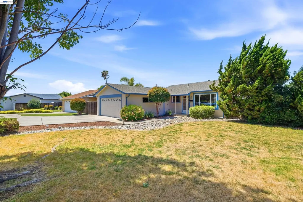 7601 Redbud Court Newark CA 94560