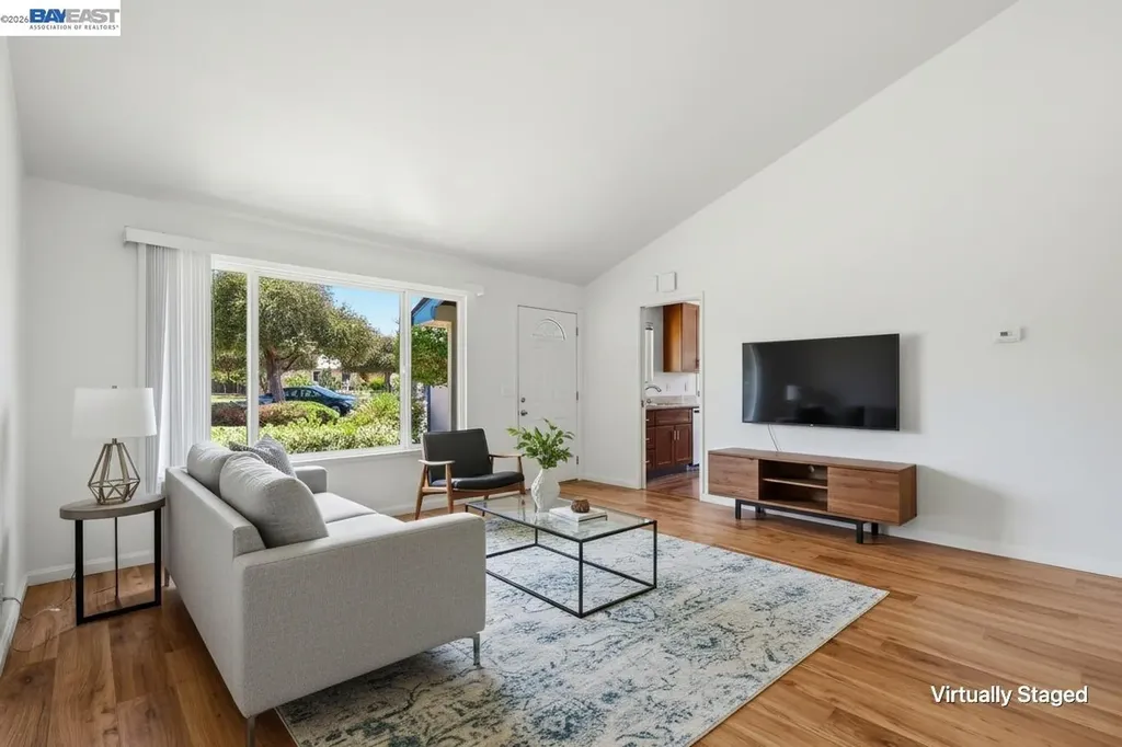 7601 Redbud Court Newark CA 94560