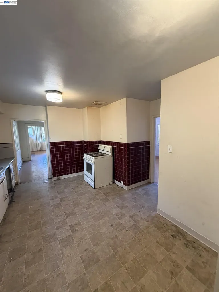 1363 61st Avenue Oakland CA 94621