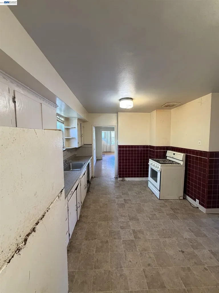 1363 61st Avenue Oakland CA 94621