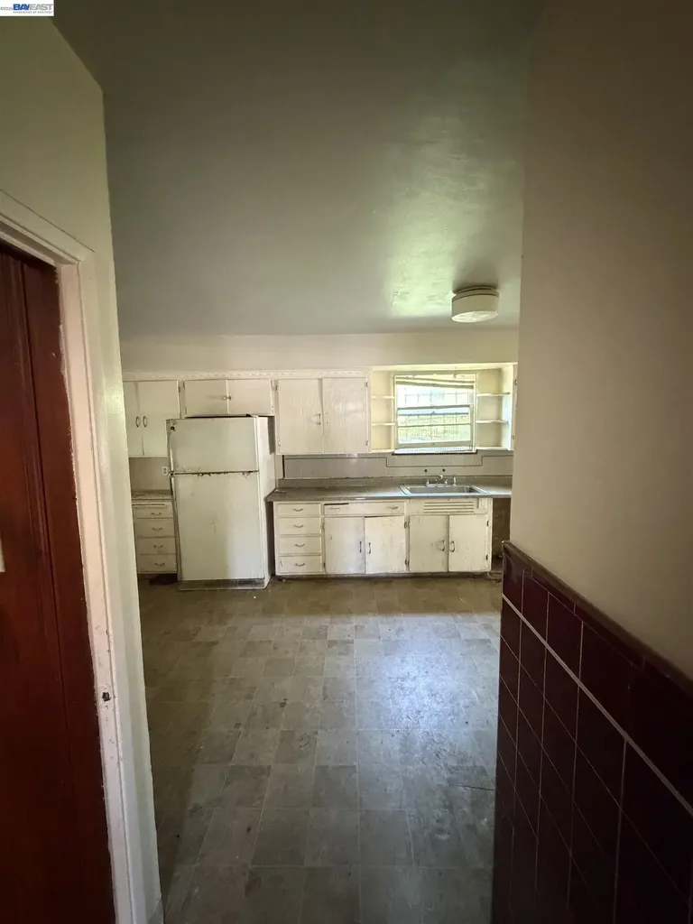 1363 61st Avenue Oakland CA 94621