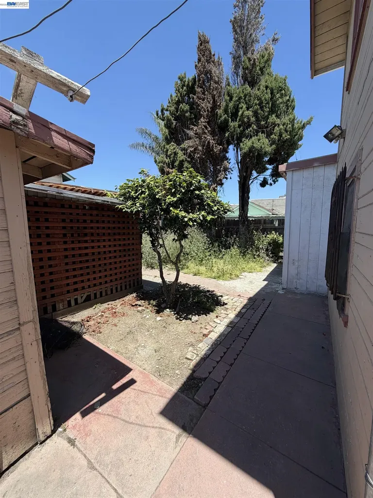 1363 61st Avenue Oakland CA 94621