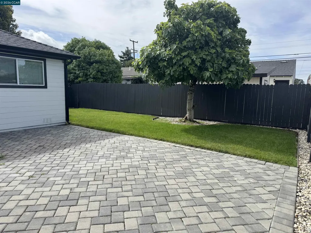 2818 Greenwood Drive San Pablo CA 94806