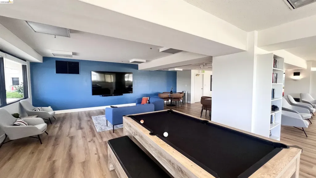 6363 Christie Avenue Emeryville CA 94608