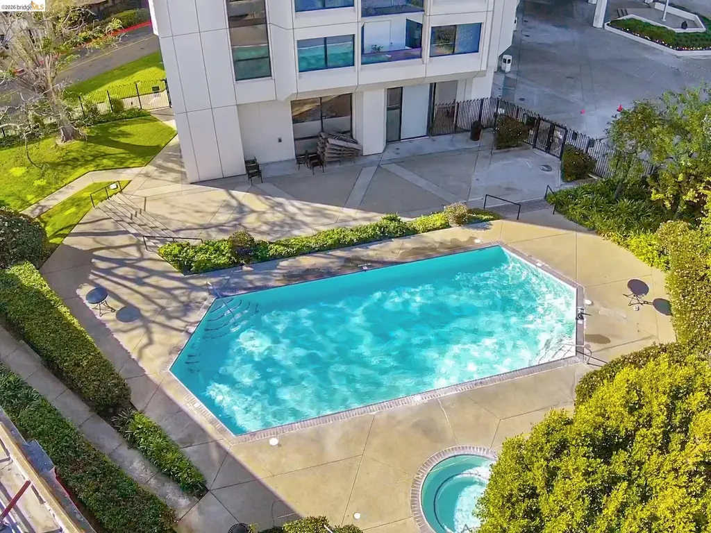 6363 Christie Avenue Emeryville CA 94608
