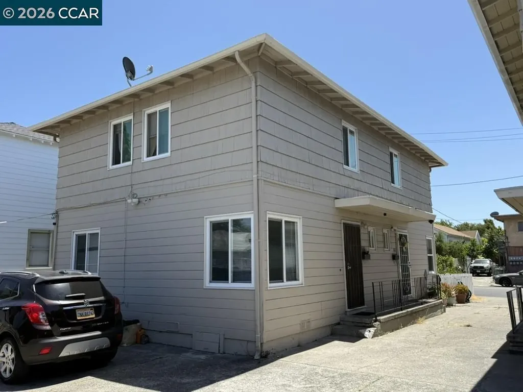 2227 Warner Avenue Oakland CA 94603
