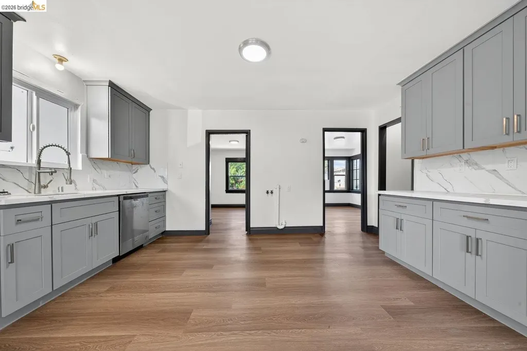 5533 Edgerly Street Oakland CA 94621