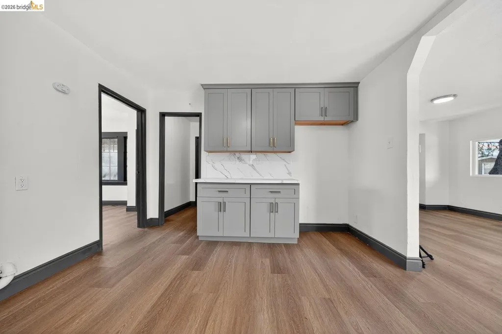 5533 Edgerly Street Oakland CA 94621