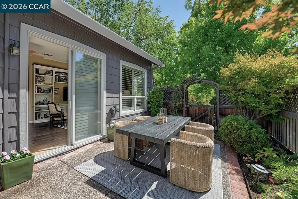 1706 Comstock Drive Walnut Creek CA 94595