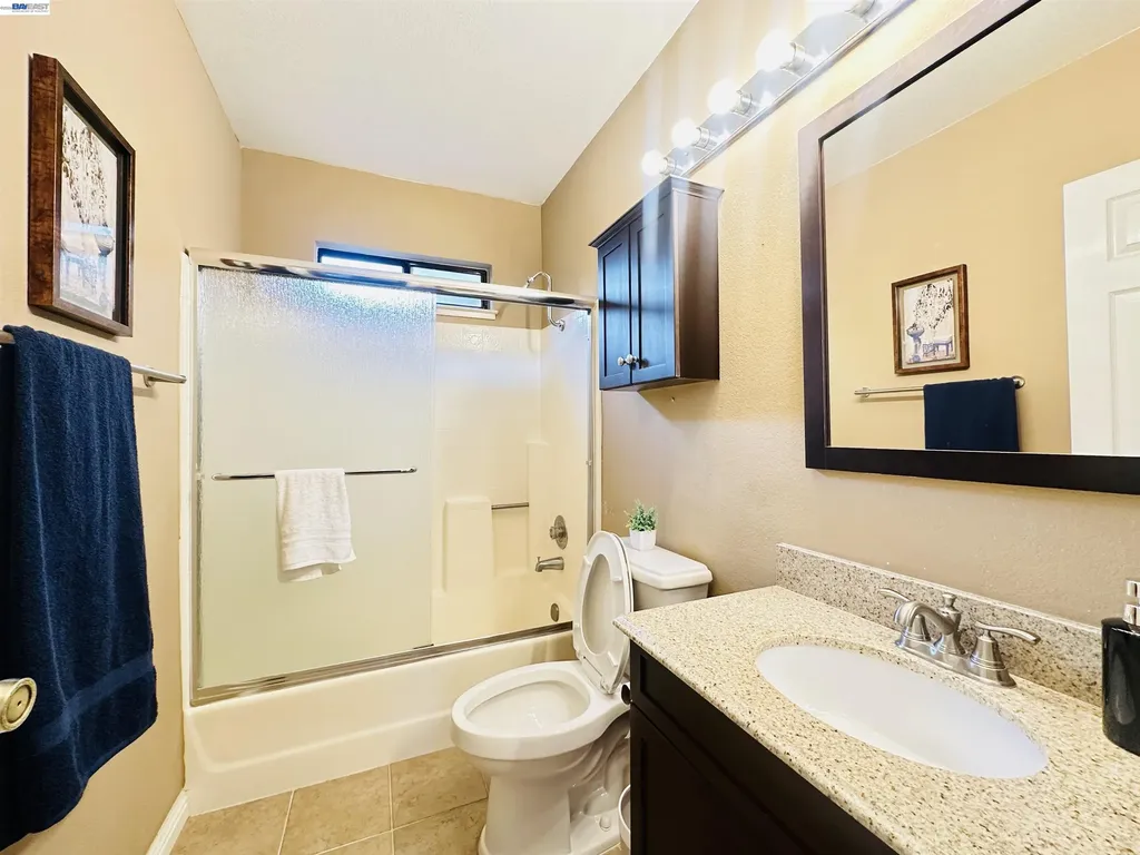 320 Villa Way Walnut Creek CA 94595