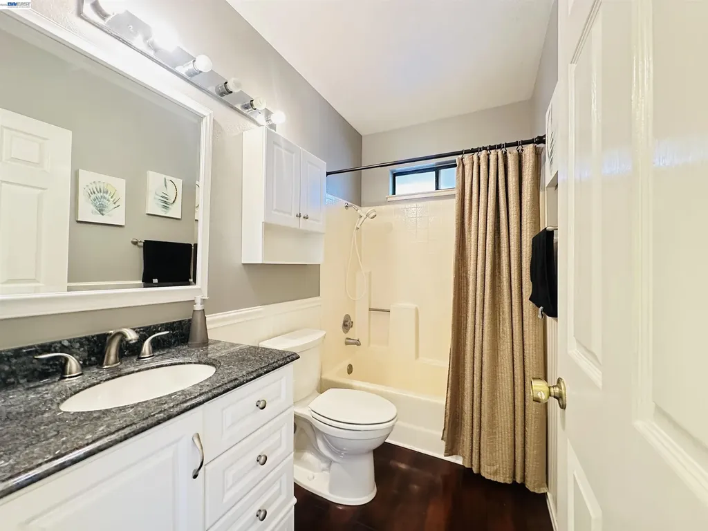 320 Villa Way Walnut Creek CA 94595
