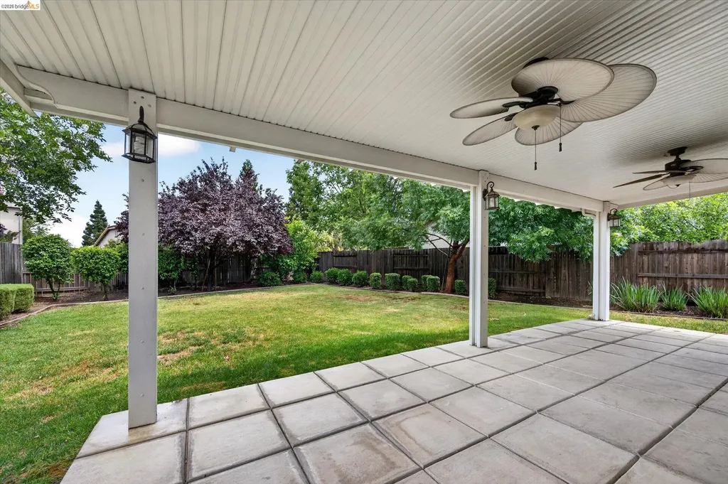 24 Mandrake Court Oakley CA 94561