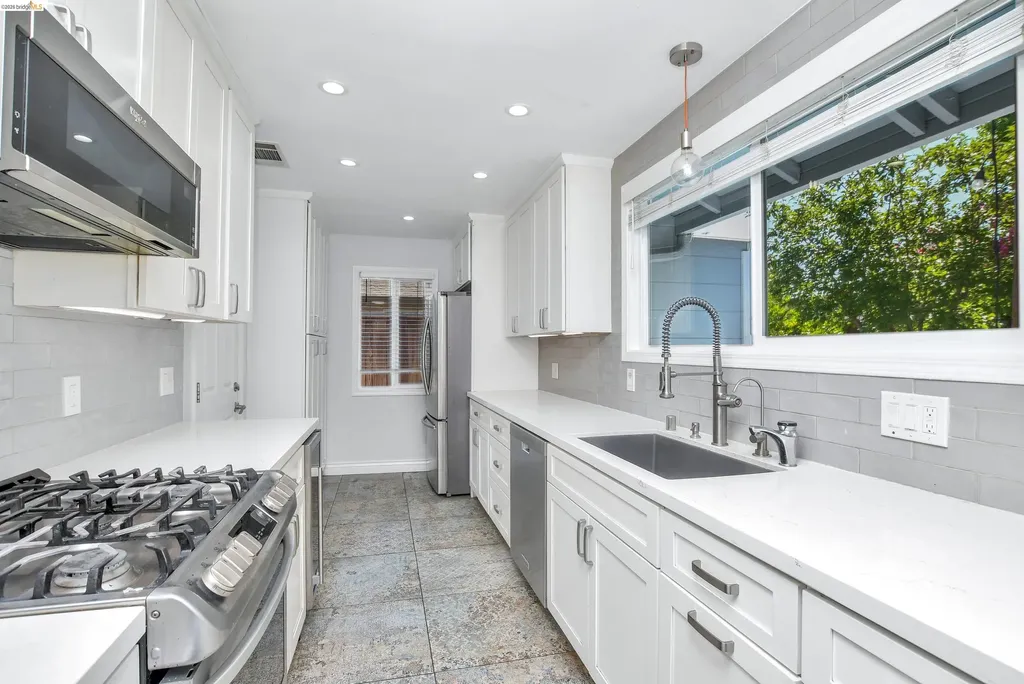 2124 Ahneita Drive Pleasant Hill CA 94523