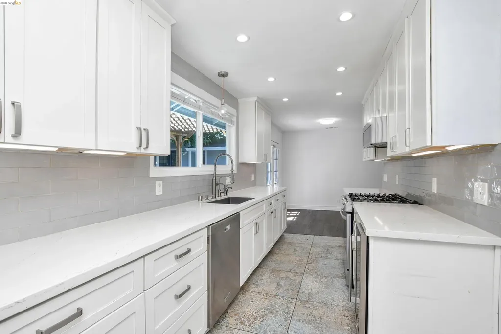 2124 Ahneita Drive Pleasant Hill CA 94523