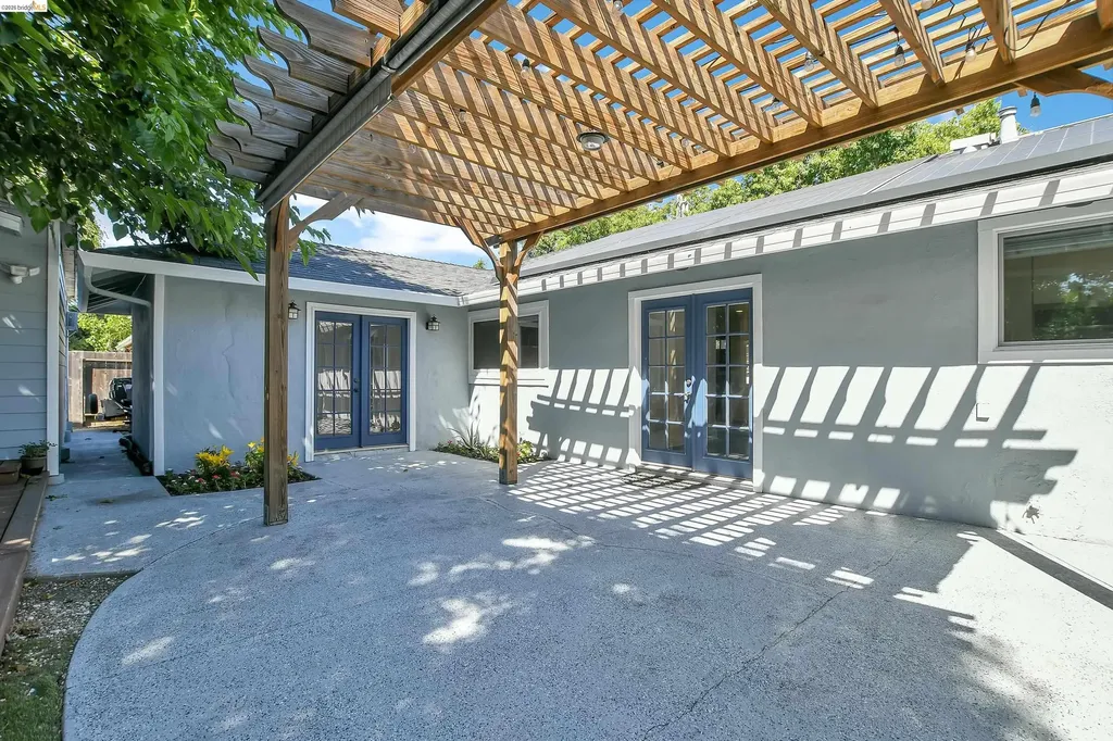 2124 Ahneita Drive Pleasant Hill CA 94523