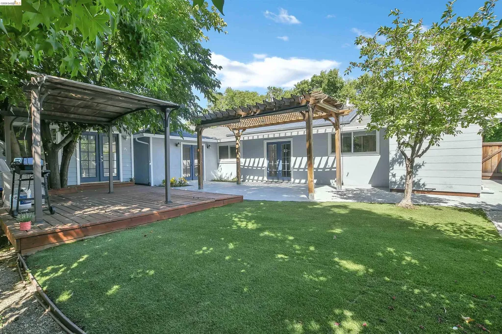 2124 Ahneita Drive Pleasant Hill CA 94523
