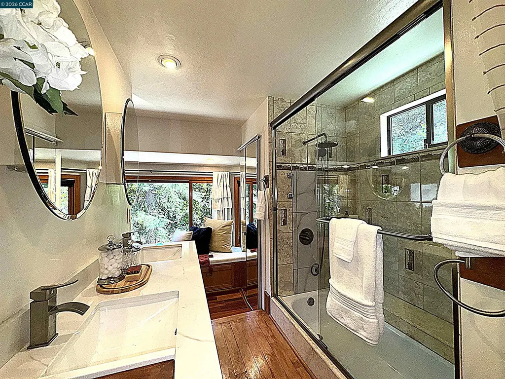 163 El Toyonal Orinda CA 94563