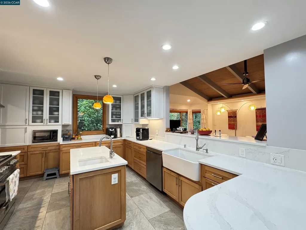 163 El Toyonal Orinda CA 94563
