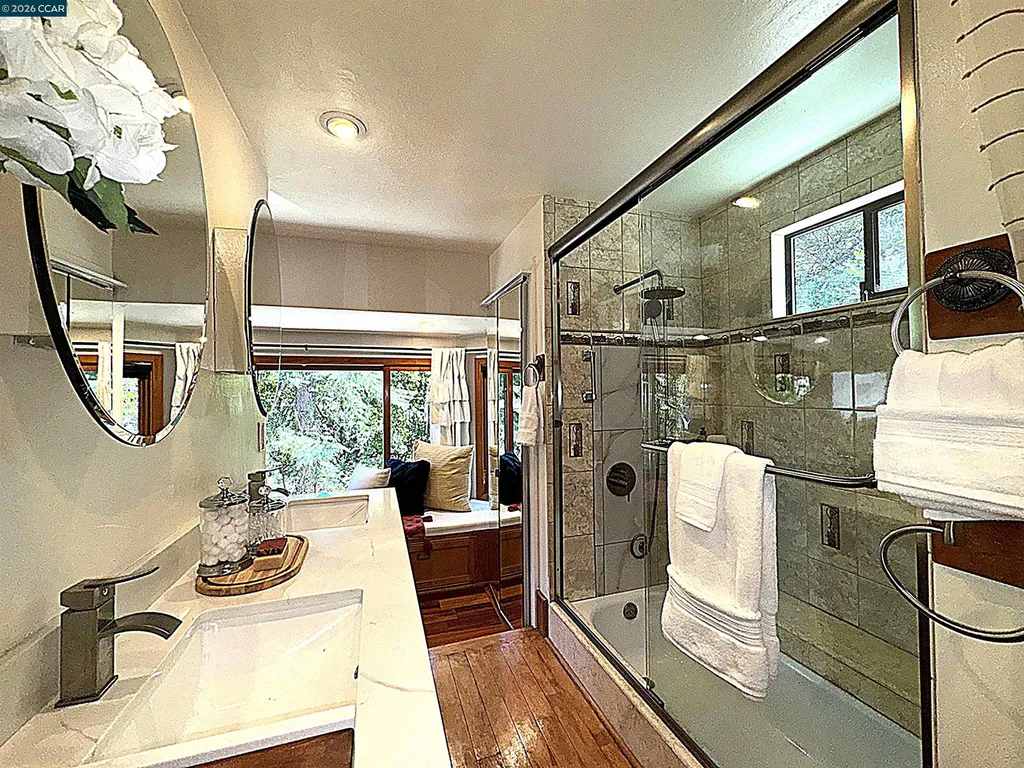 163 El Toyonal Orinda CA 94563