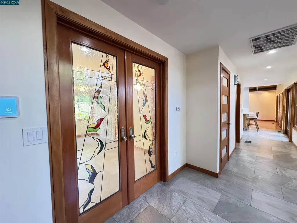163 El Toyonal Orinda CA 94563